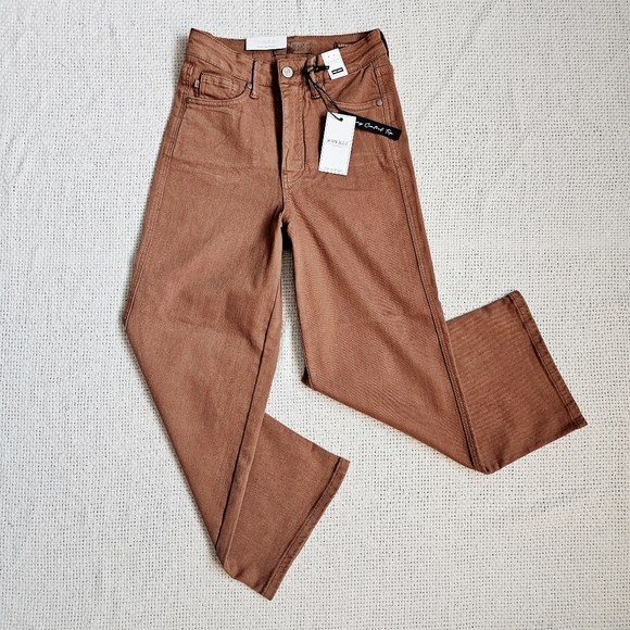 Judy Blue Tummy Control Wide Leg Crop Jeans Size 3(26) 5(27) 11(30) - Picture 4 of 16